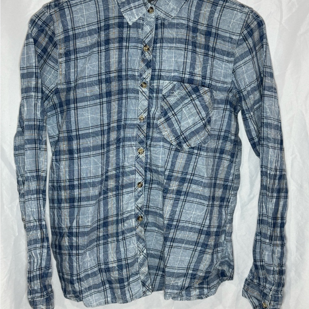 Maurices Navy and Light Blue Plaid Women's Button Down Long Sleeve Shirt Small